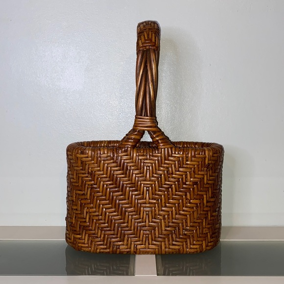 Accents Vintage Bamboo Picnic Basket Whandle Double Wine Holders